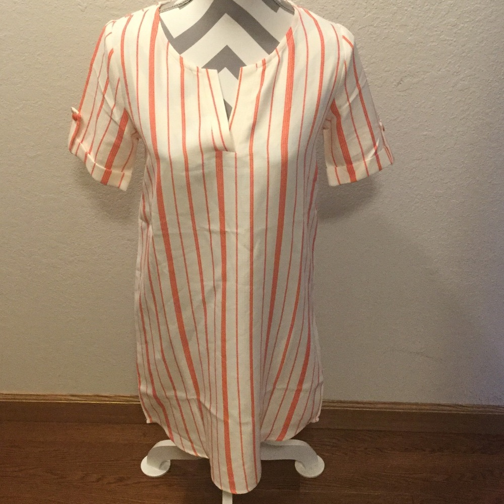 Everly dress size small NWT